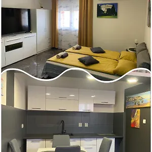 Apartman Dama Blizina Amfiteatra I Bus Kolodvora ,besplatan Privatni Parking,self-check- In 